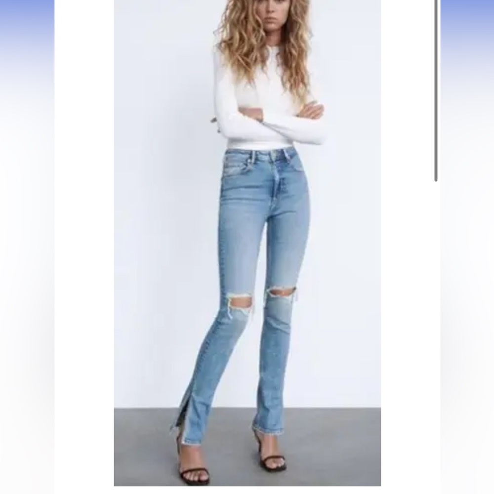 ZARA High Rise Slim Fit Split Hem Blown Knee Distressed Jeans Light Wash Blue